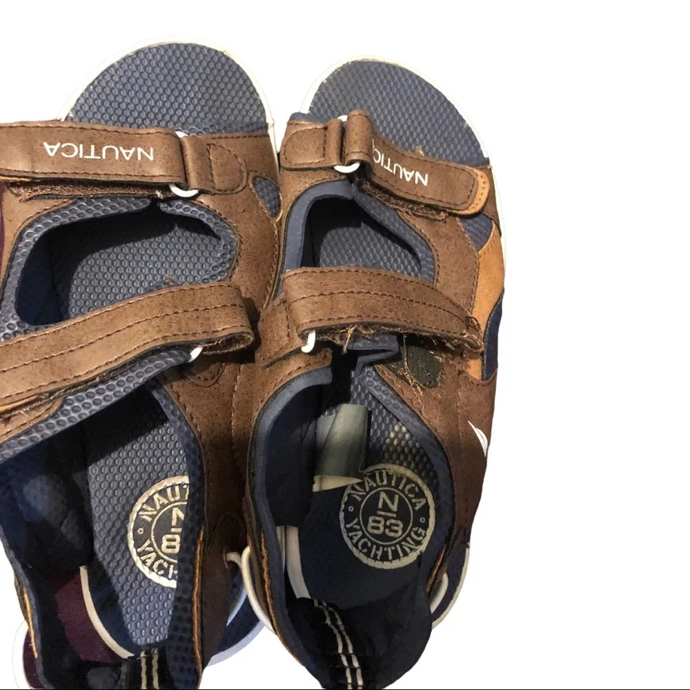 4pairs Boy size 1 shoe bundle -Nautica Polo‎ Skechers